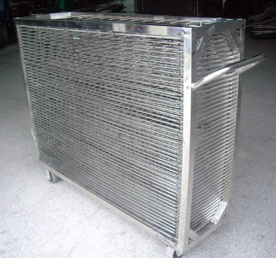 不銹鋼千層架產(chǎn)品圖片展示與介紹 - 東莞市宇恒金屬制品公司